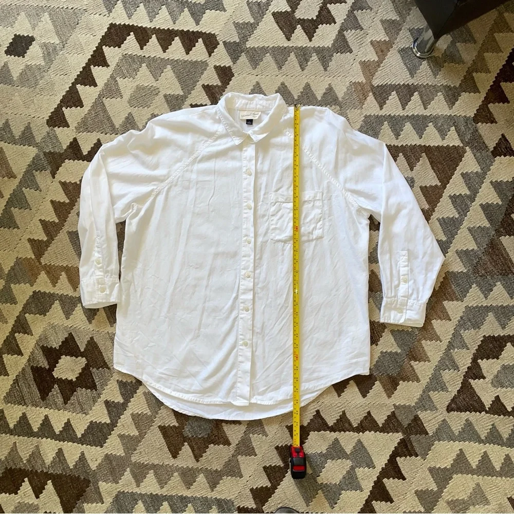 Universal Thread Raglan Button Down - Picture 5 of 6
